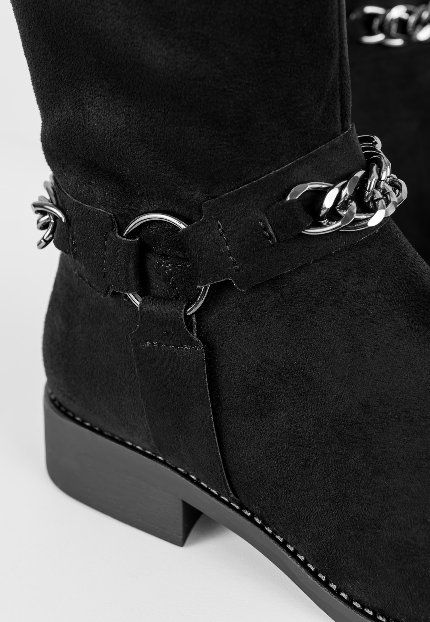 WJS płaskie kozaki damskie w kolorze czarnym