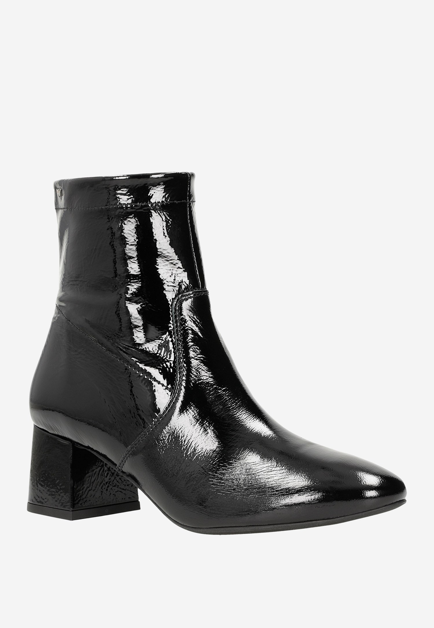 Czarne lakierowane botki damskie na obcasie