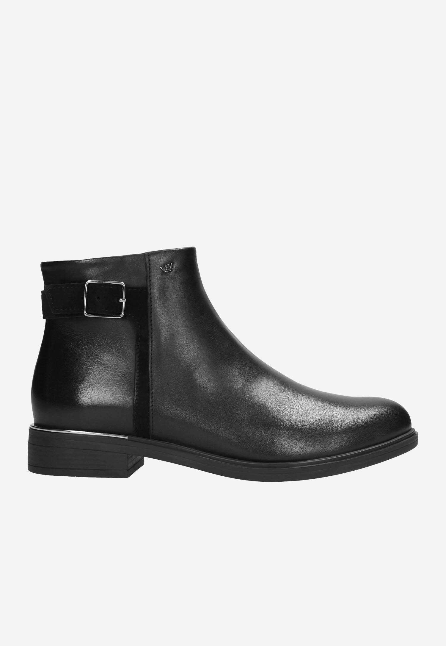 Czarne ocieplane botki damskie