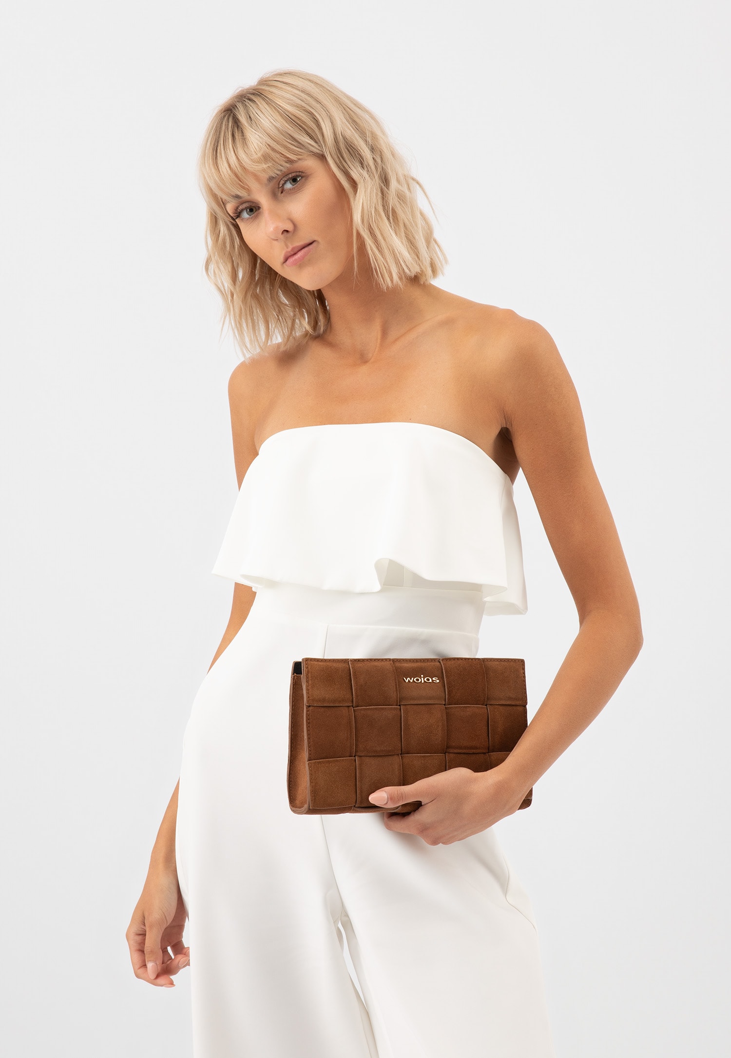 Czarna pleciona torebka damska ze skóry licowej