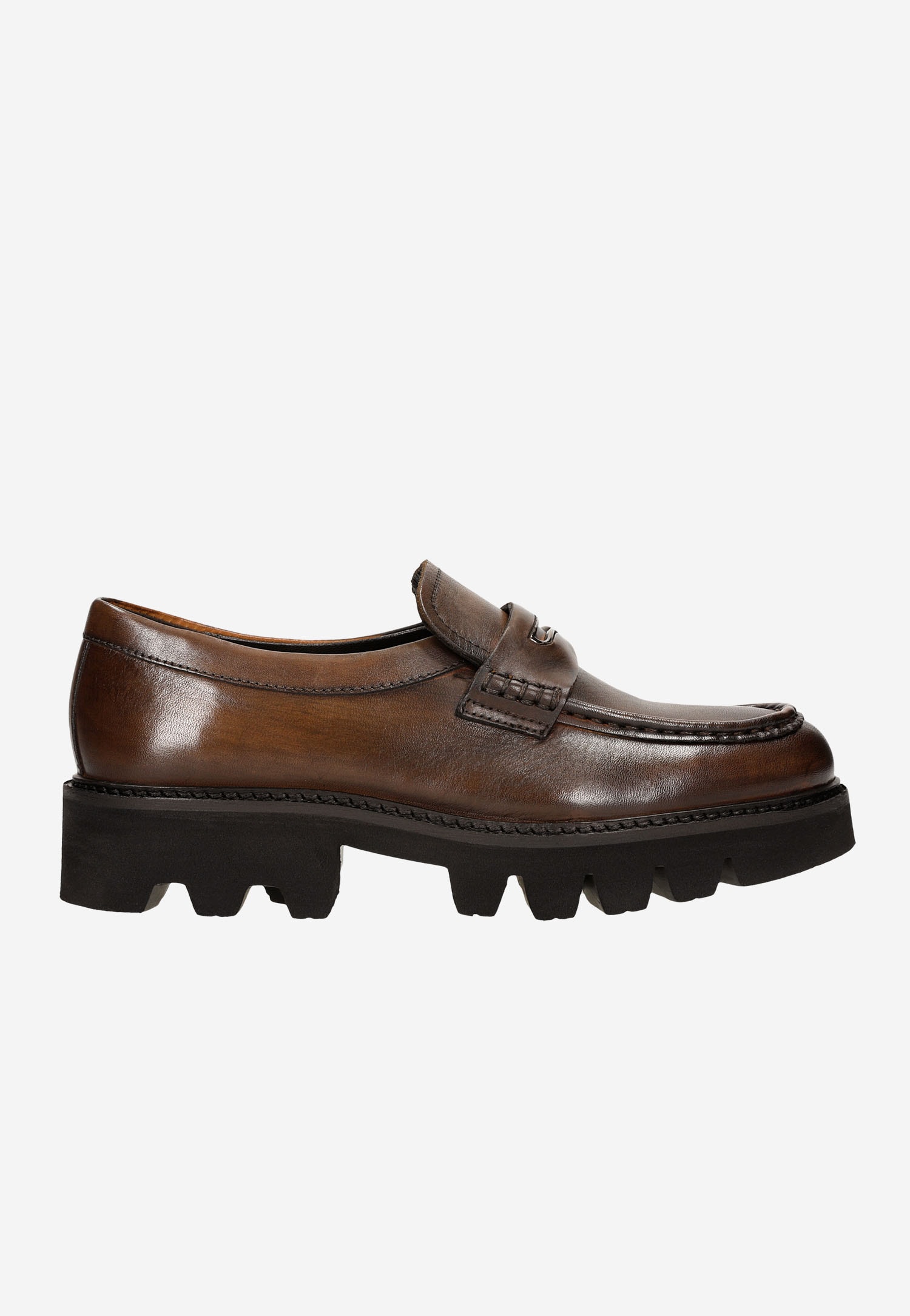 Brązowe skórzane mokasyny damskie na masywnej podeszwie