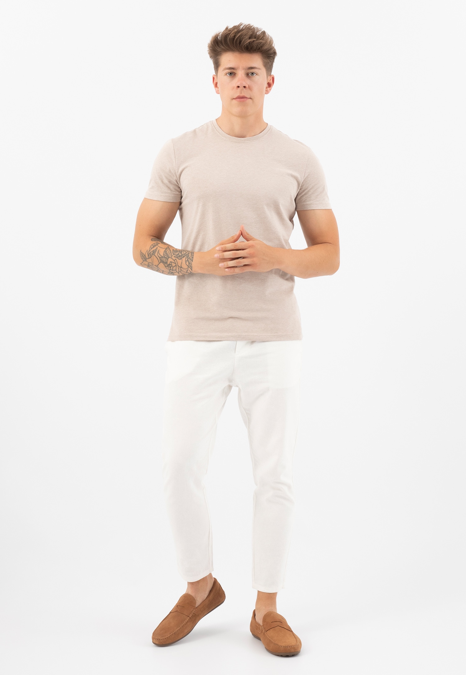 Popielate mokasyny męskie idealne na wiosnę