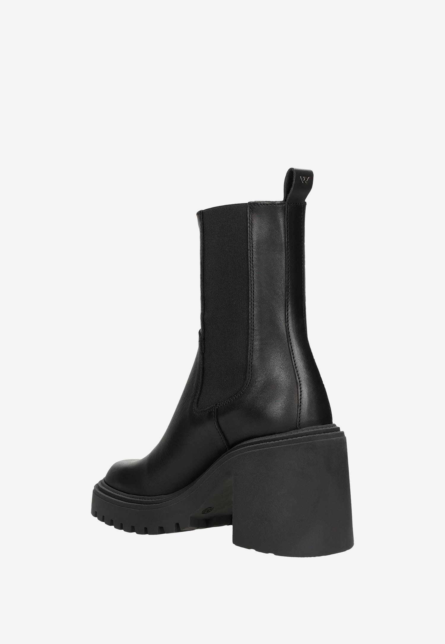 Czarne skórzane sztyblety na obcasie