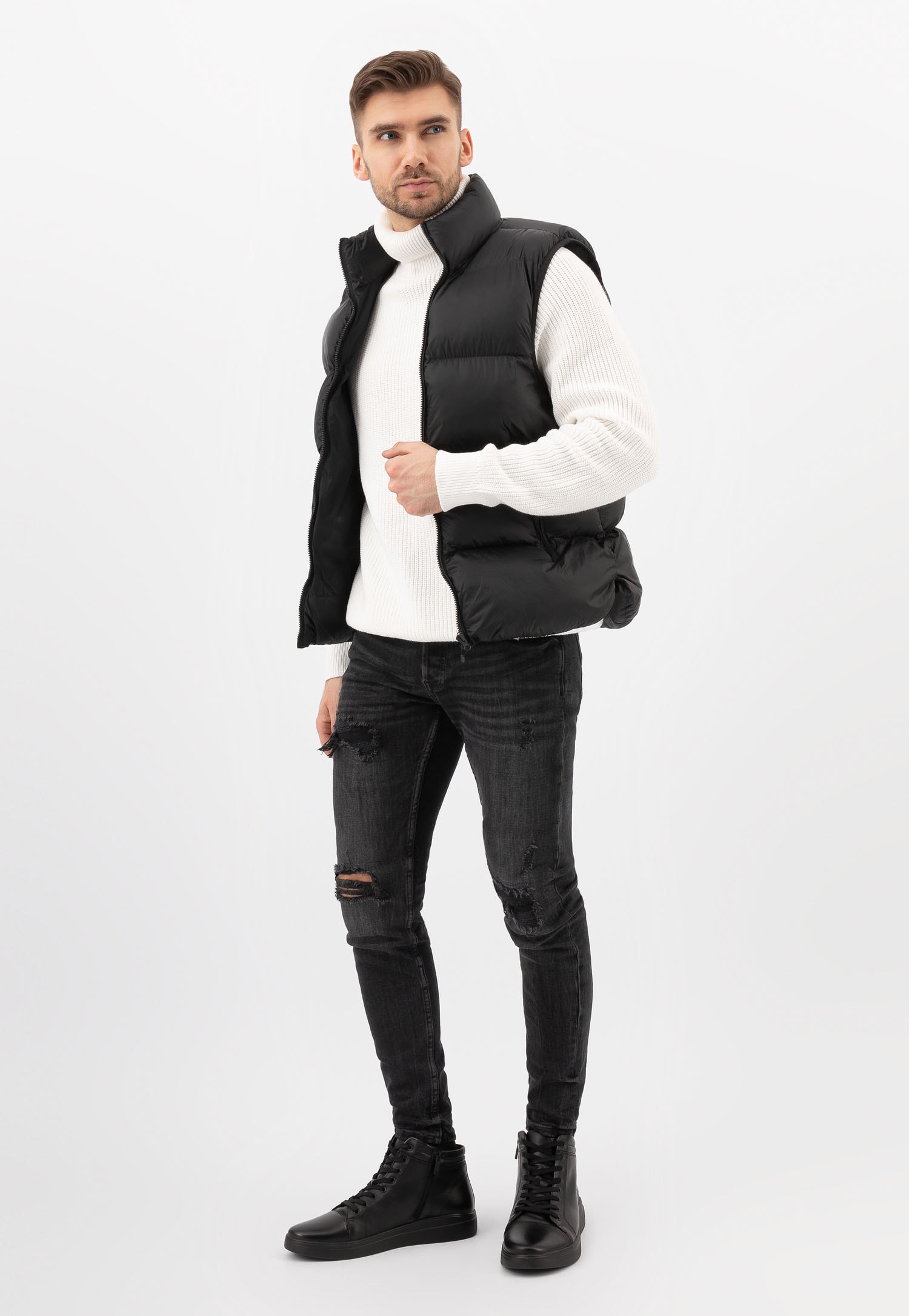 Czarne trampki męskie zapinane na zamek