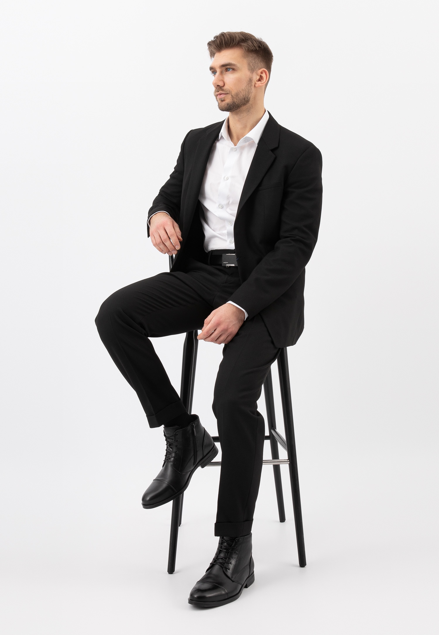 Minimalistyczne czarne trzewiki męskie ze skóry licowej