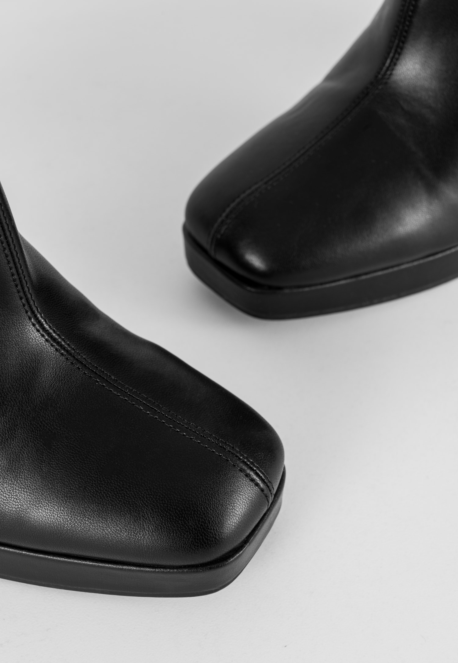 WJS czarne botki damskie na wysokim obcasie