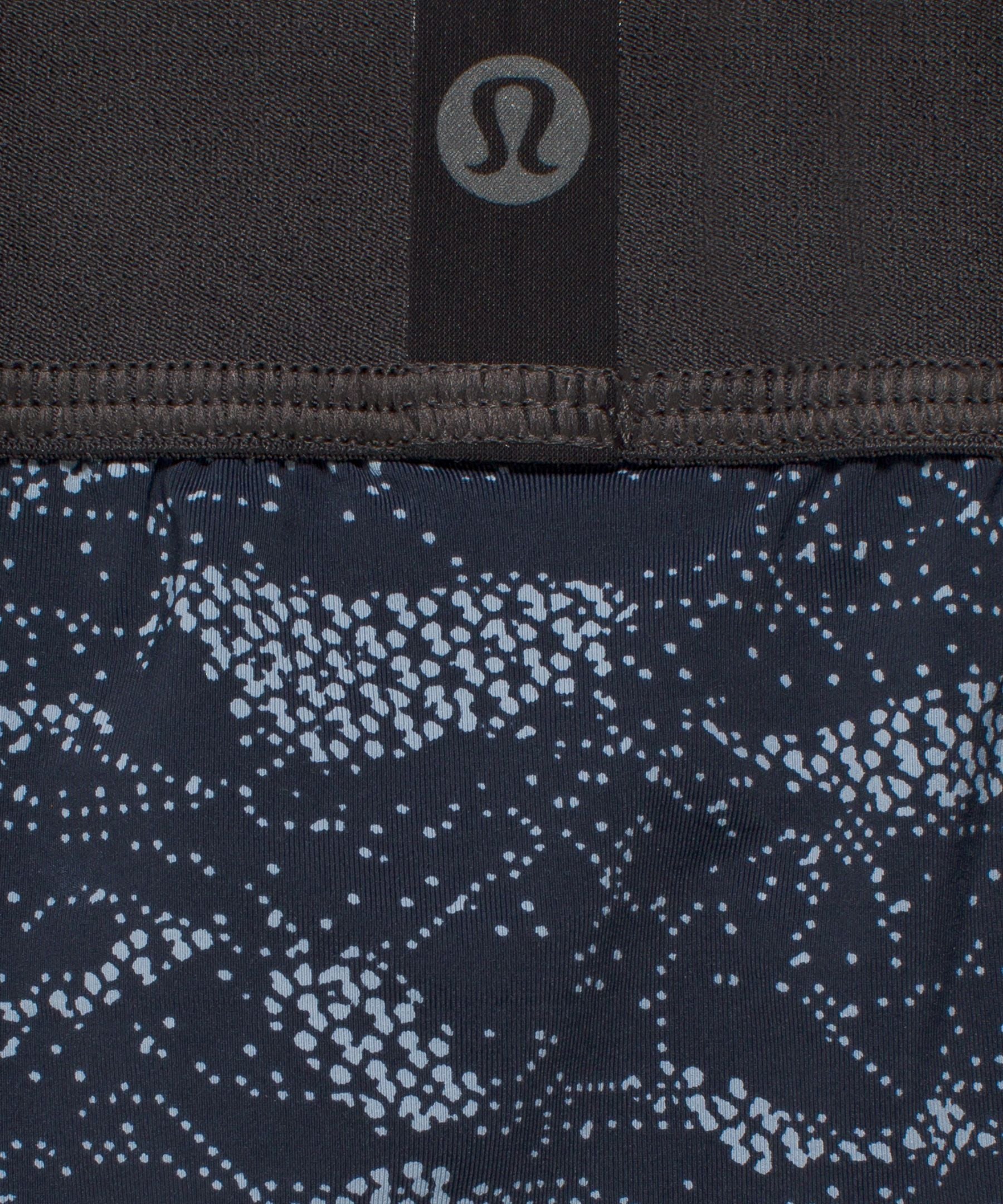 Built to Move Boxer 5 Online Only