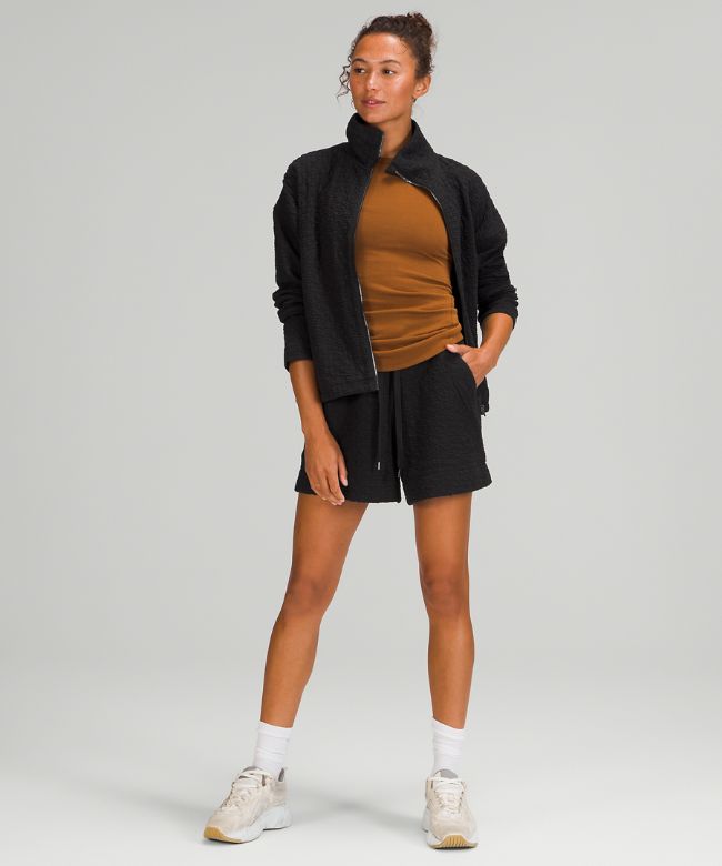 Rippled Super-High-Rise Short 5