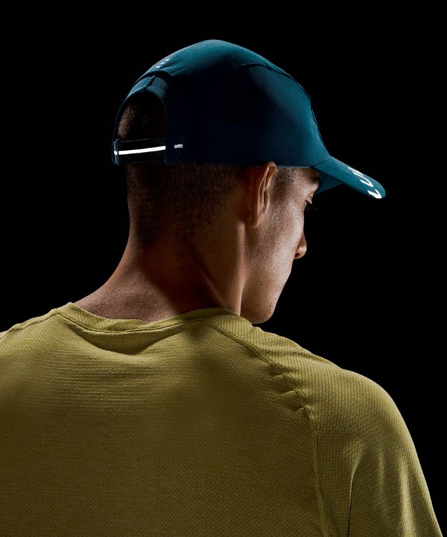 Fast and Free Men's Running Hat Elite