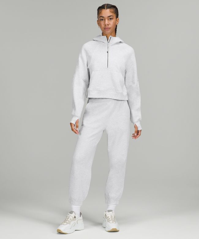 Relaxed High-Rise Cropped Jogger