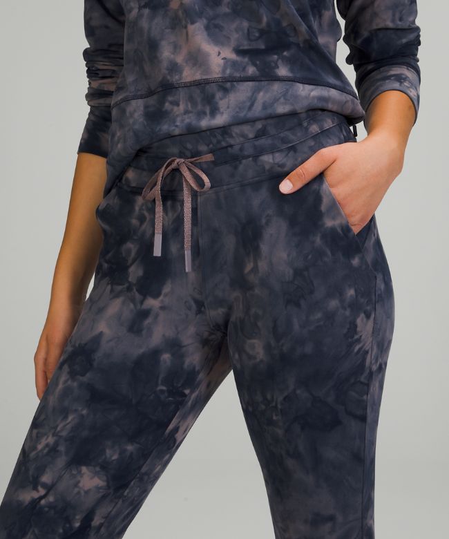 Ready to Rulu High-Rise Jogger Crop