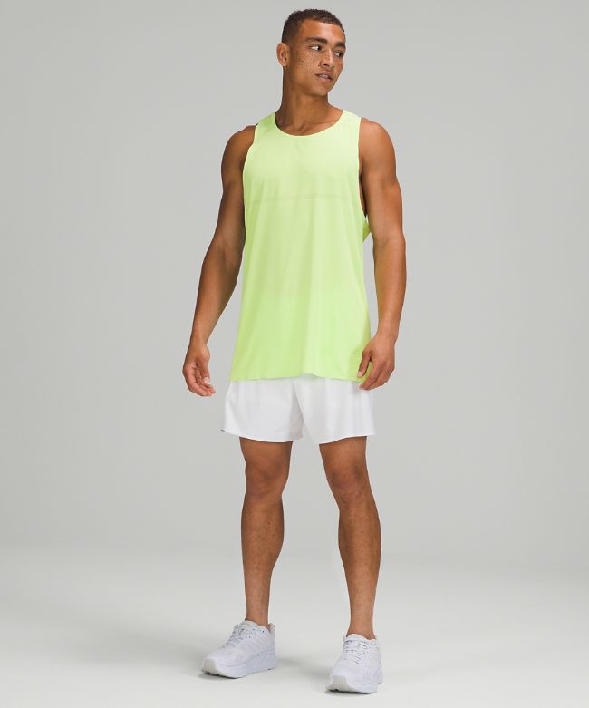 Fast and Free Singlet