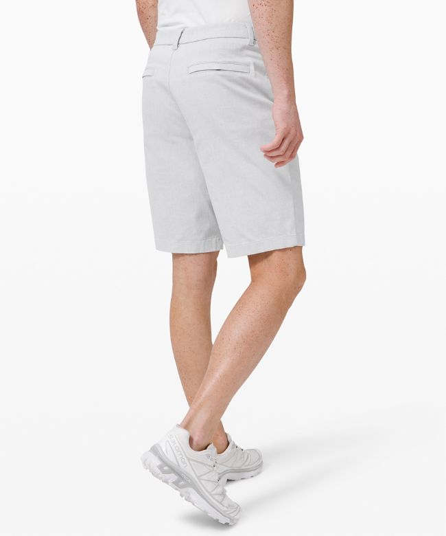 Commission Relaxed Fit Short 11 Qwick Oxford