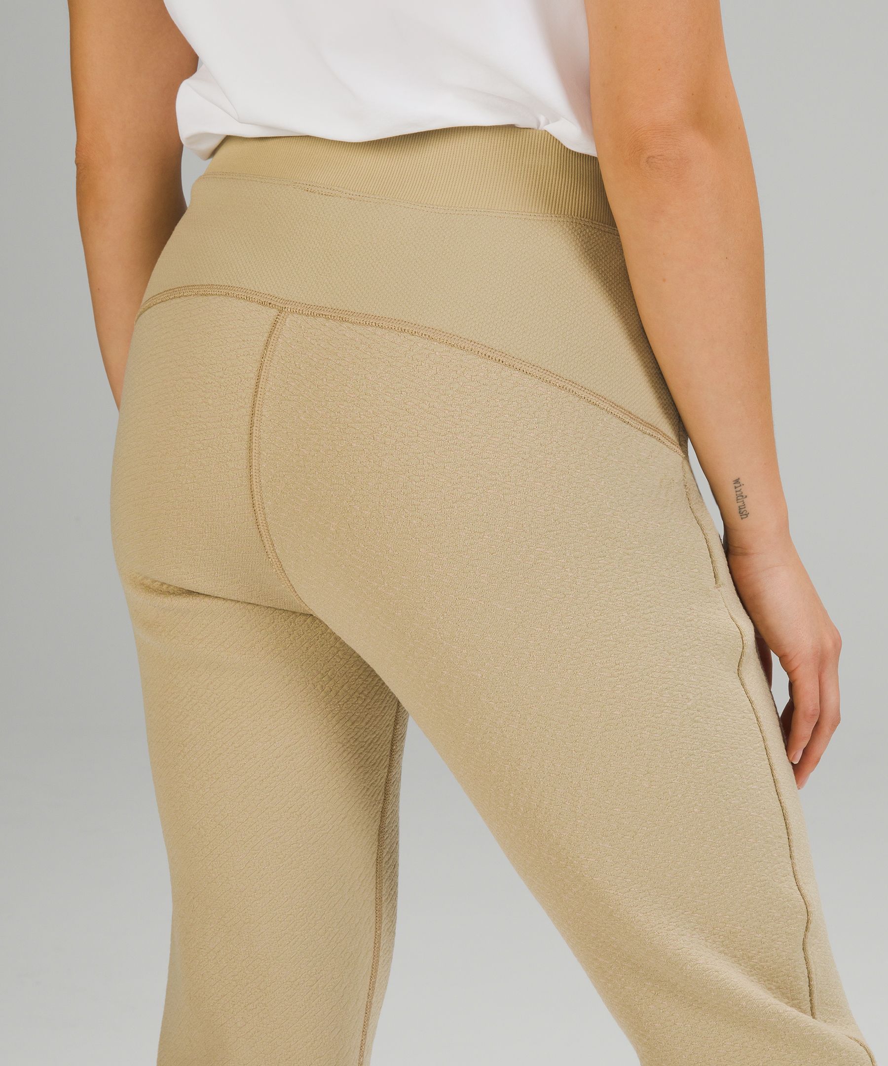 End State Jogger Online Only