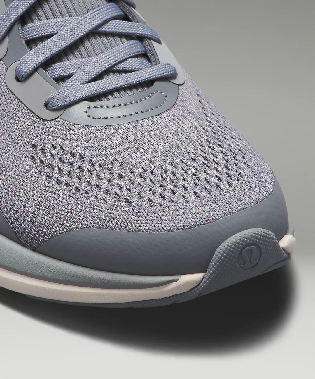 Chargefeel Mid Women's Workout Shoe