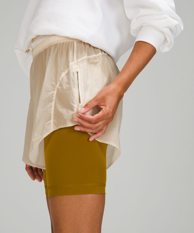 Step Out High-Rise Short 3