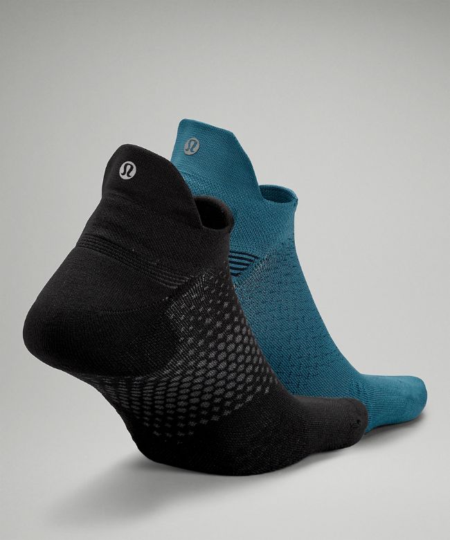 MacroPillow and MicroPillow Tab Run Sock Box Set Medium and Light Cushioning