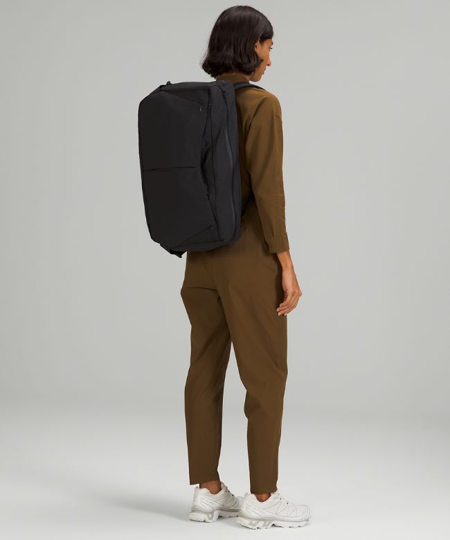 lululemon lab Convertible Duffle Bag 29L