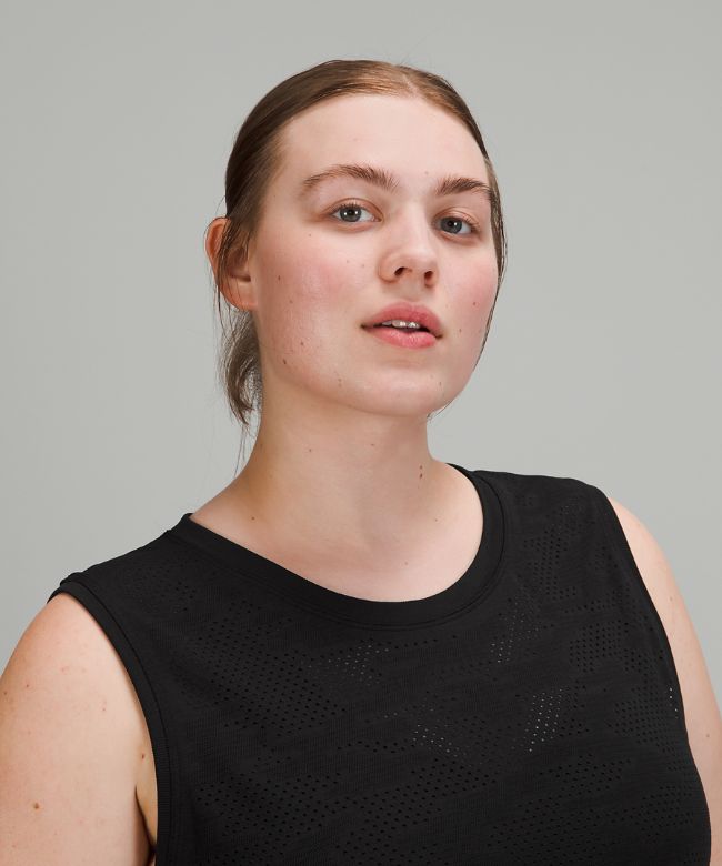 Train to Be Tank Top Camo