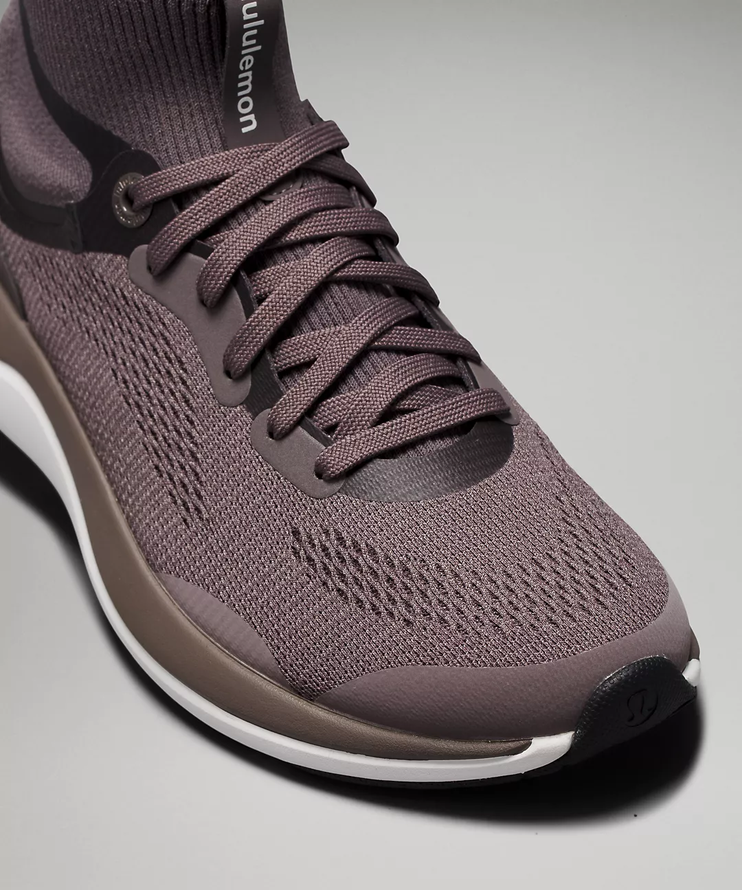 Chargefeel Mid Women's Workout Shoe