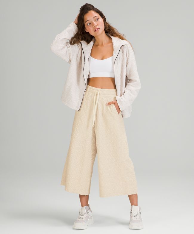 Rippled Wide Leg Super-High-Rise Crop