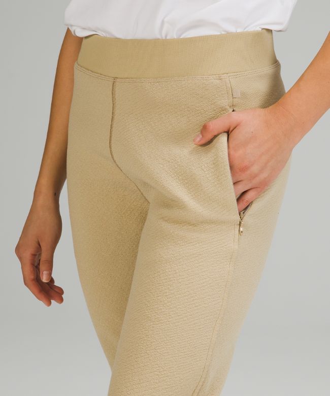 End State Jogger Online Only