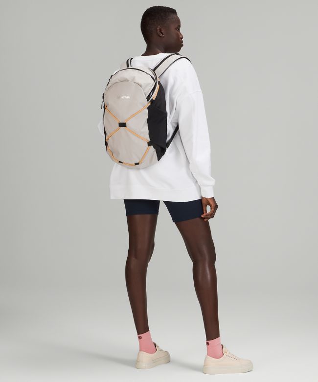 Ripstop Paracord Backpack 20L