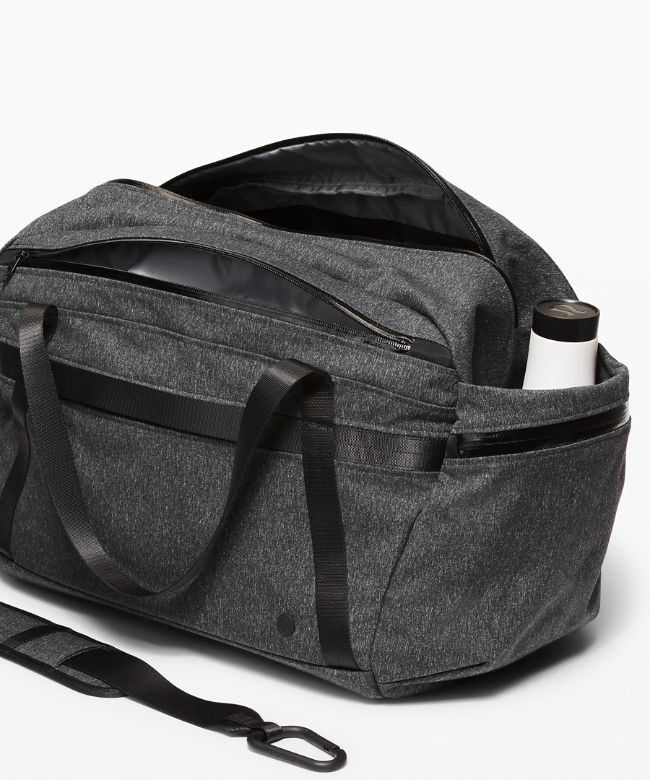 Core Large Duffle Bag 2.0 38L