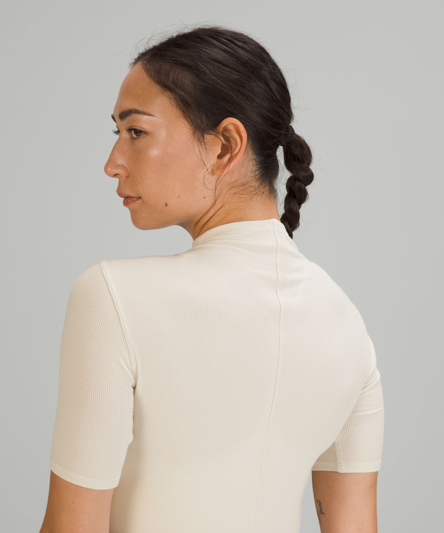 LA Tight-to-Body Keyhole T-Shirt