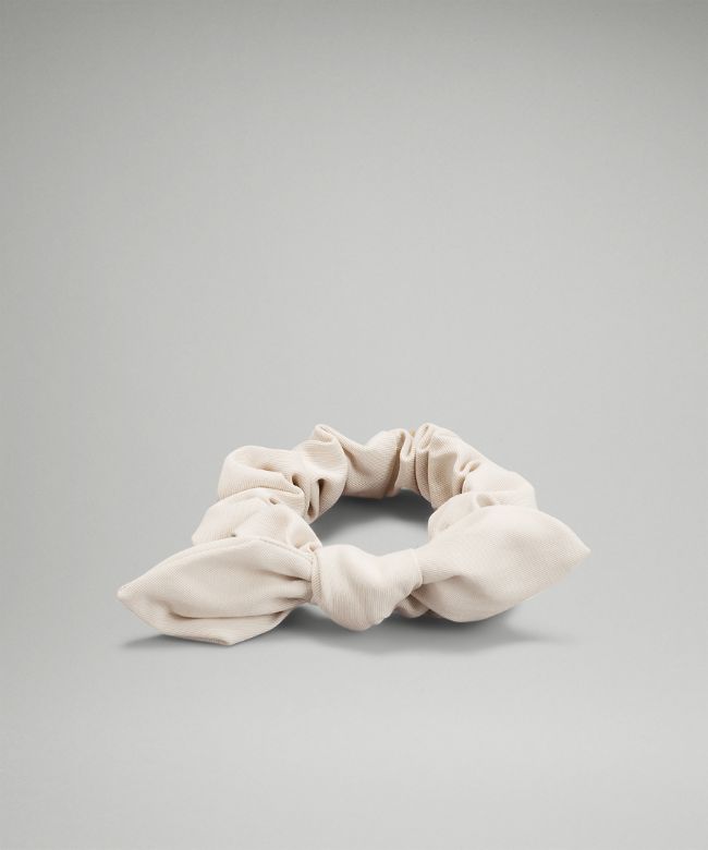 Uplifting Scrunchie Bow Twill Fabric