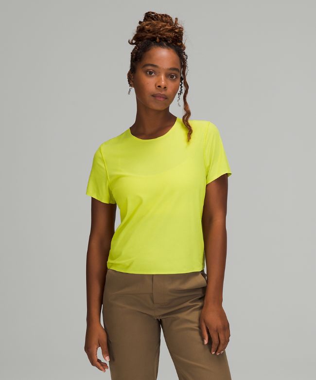 lululemon lab Cropped Train T-Shirt