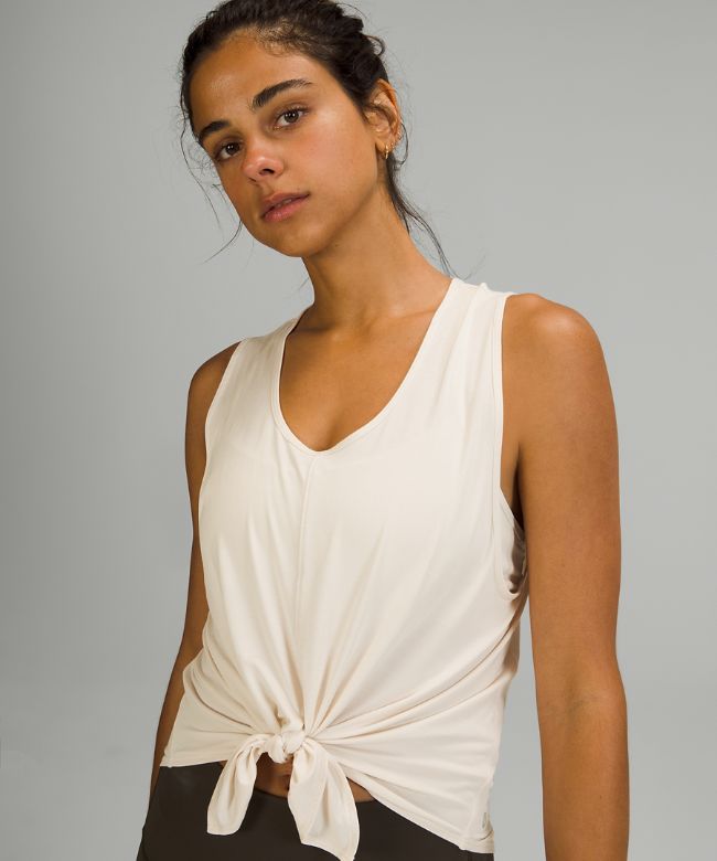 Flow Y 2-in-1 Yoga Tank Top Light Support, A Cups