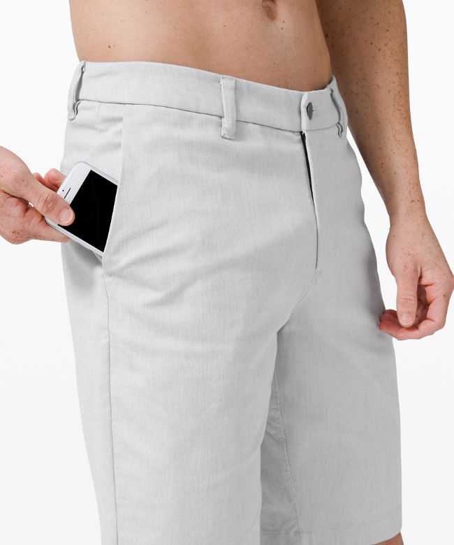 Commission Relaxed Fit Short 11 Qwick Oxford