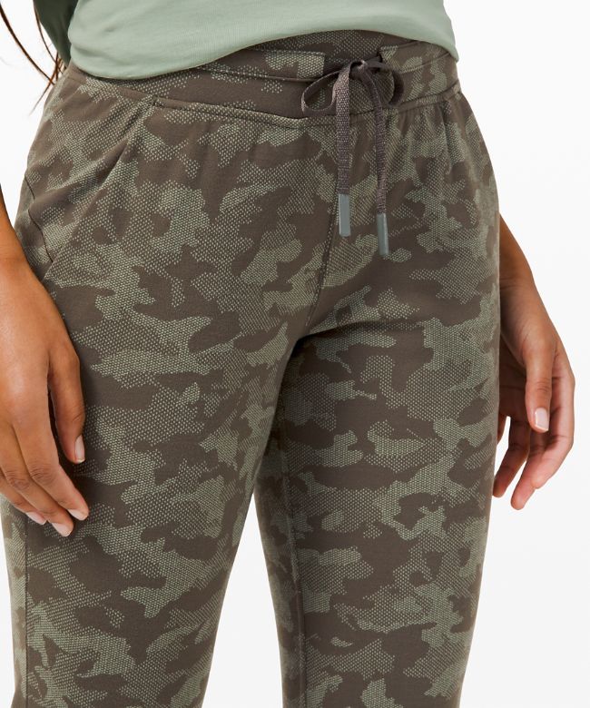 Ready to Rulu High-Rise Jogger 7/8 Length