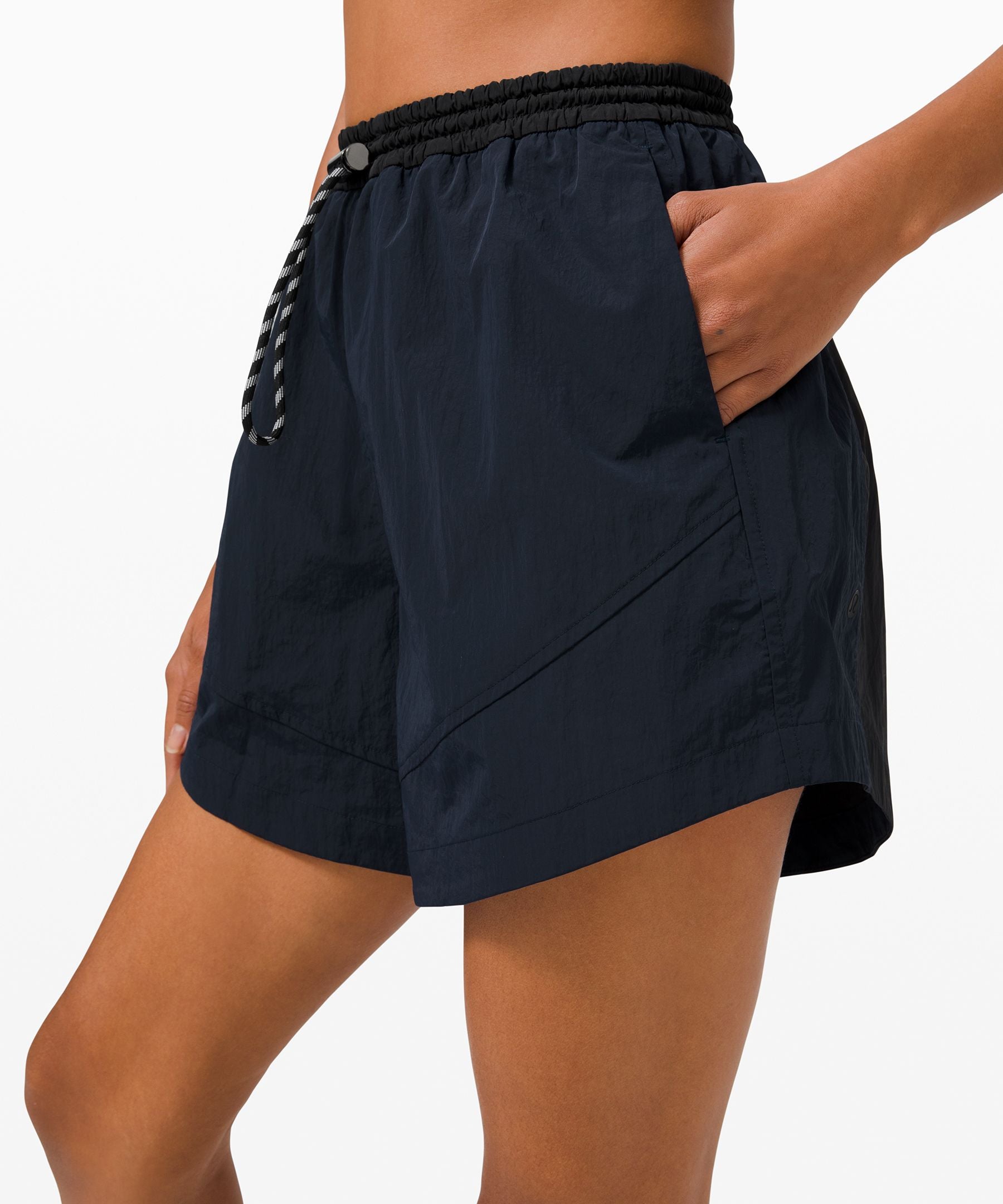 Evergreen High-Rise Short