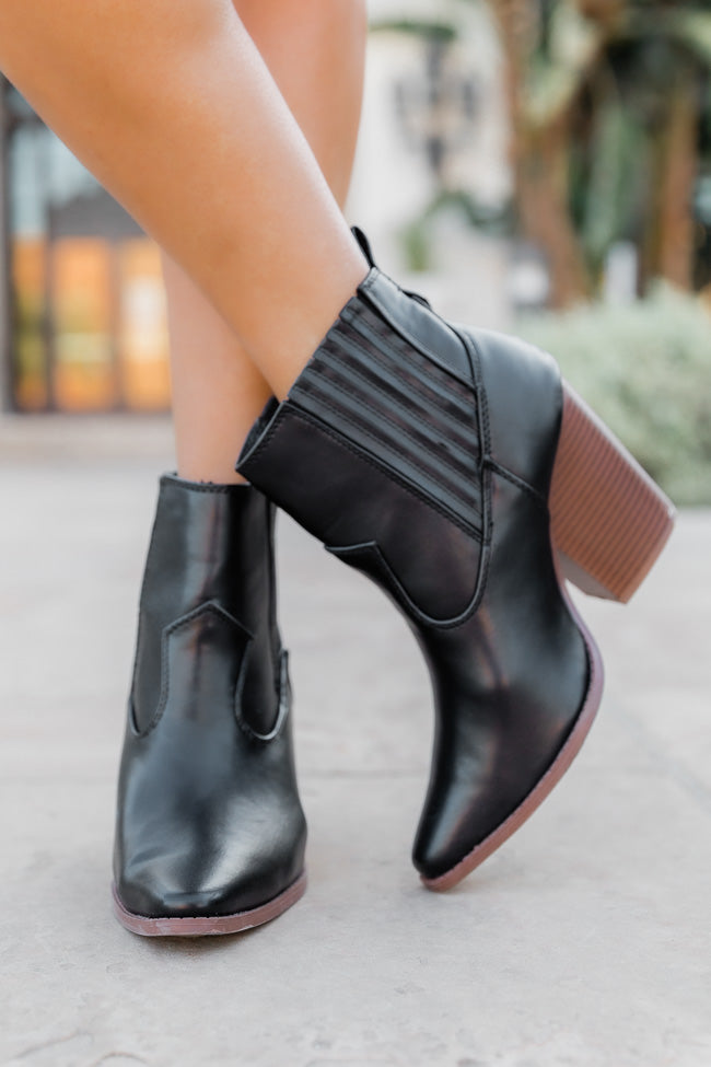 Cheyenne Black Pointed Toe Western Boot