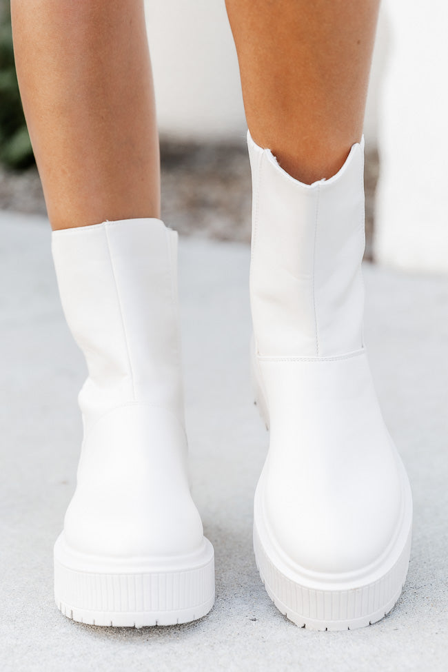 Sheila Off White Chunky Ankle Bootie