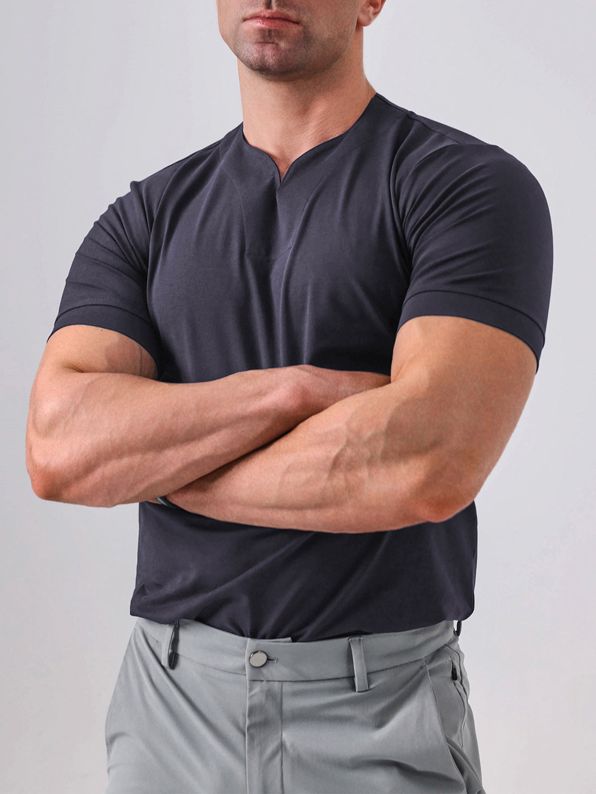 M's Society V-neck Short Sleeve T-shirt