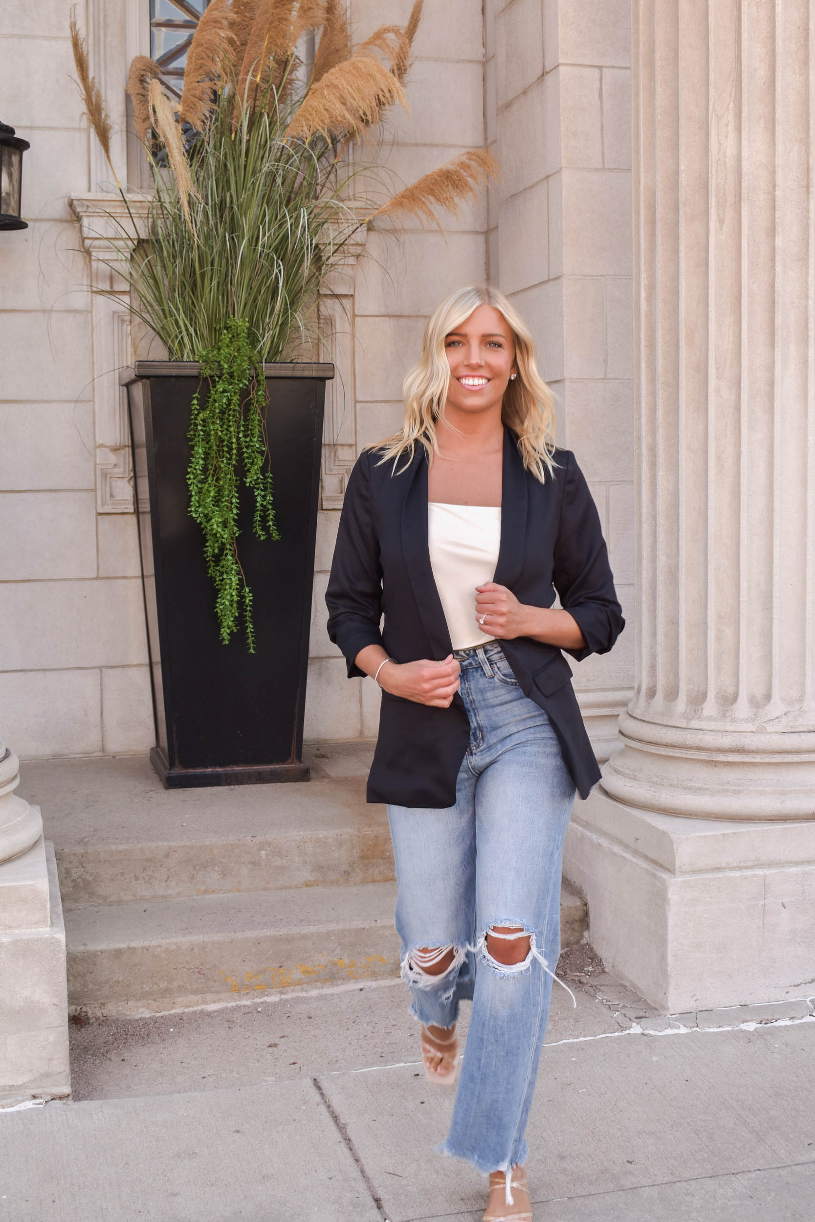 Ellen Collared Blazer | Black