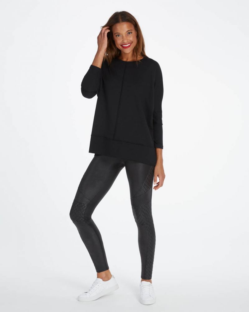 Perfect Length Top. Dolman 3/4 Sleeve Black