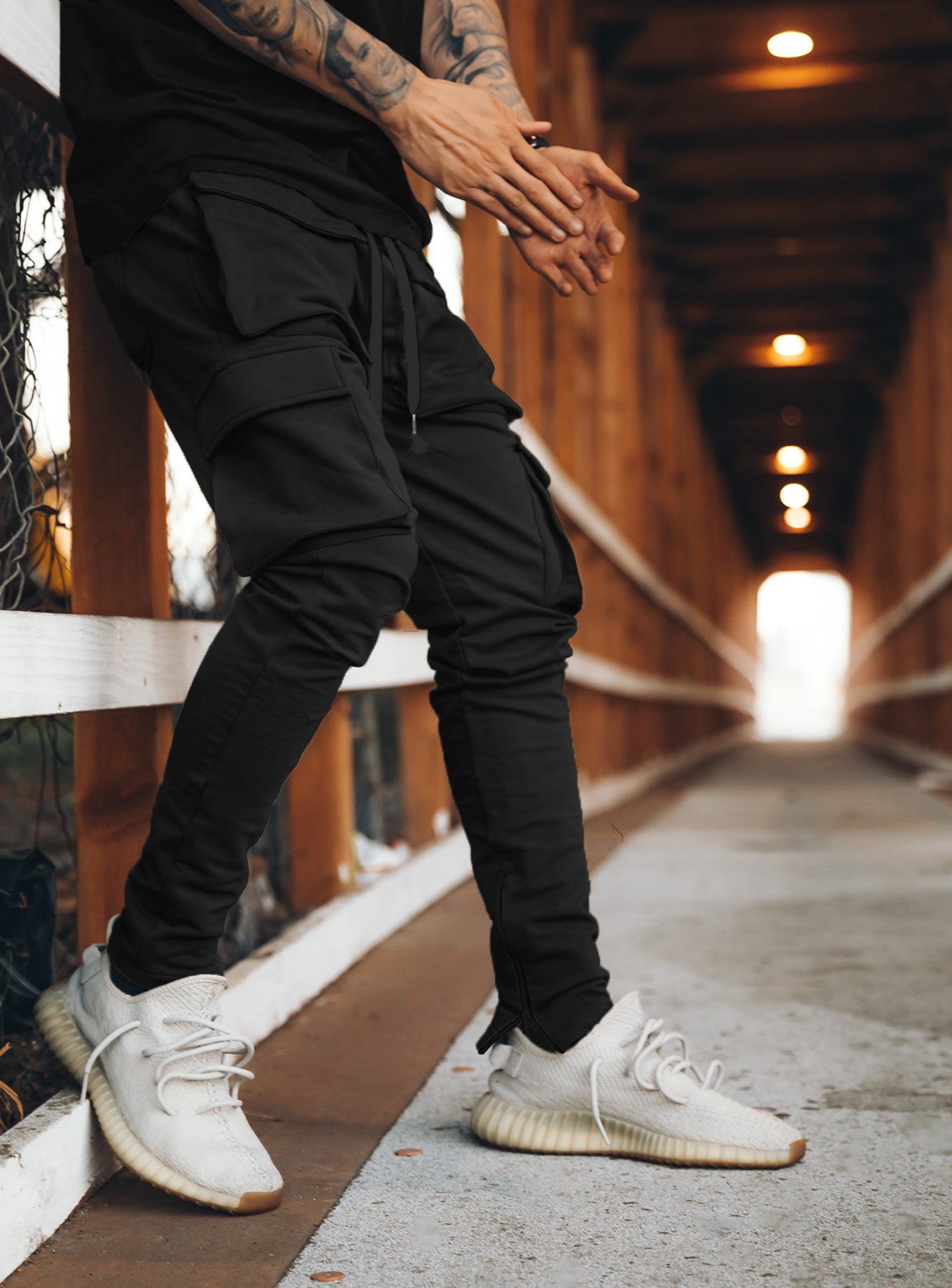 Utility Cargo Pants V1 in All Black