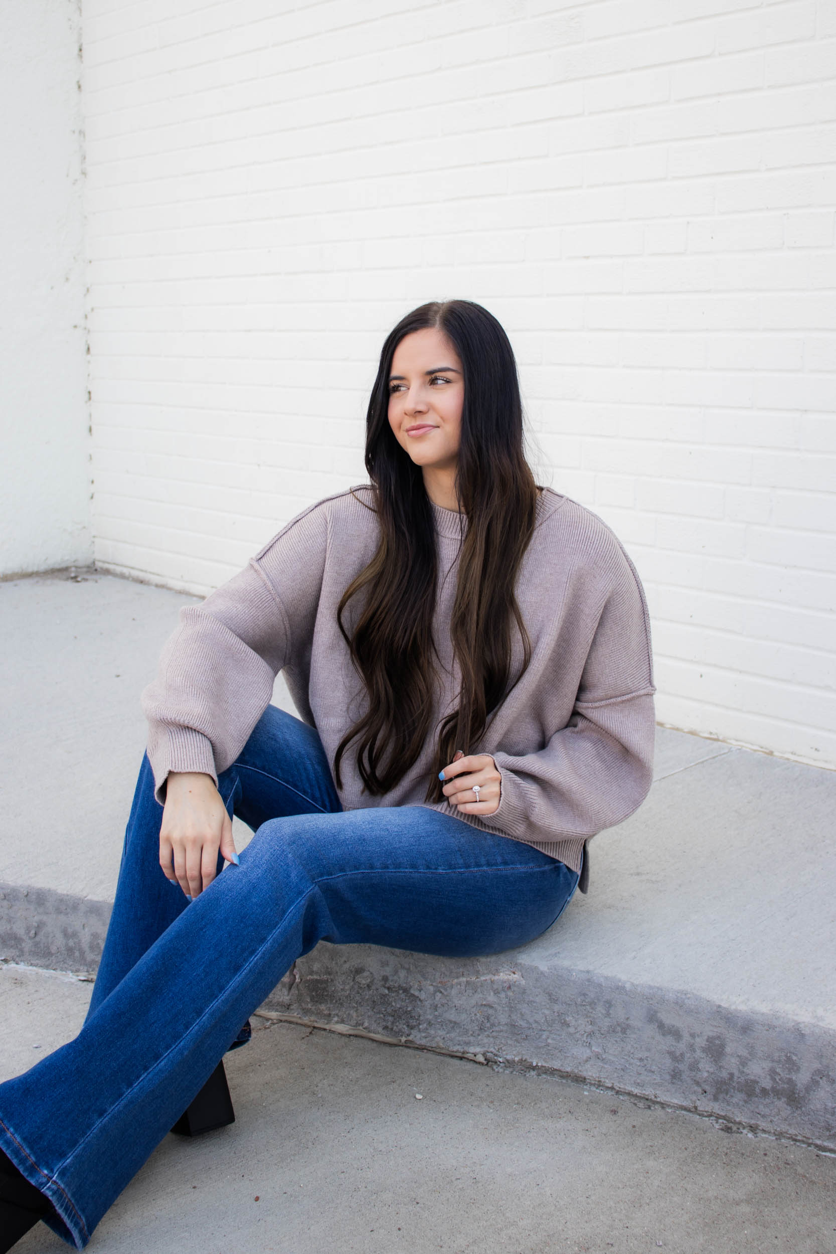 Tia Relaxed Cropped Sweater | Stone