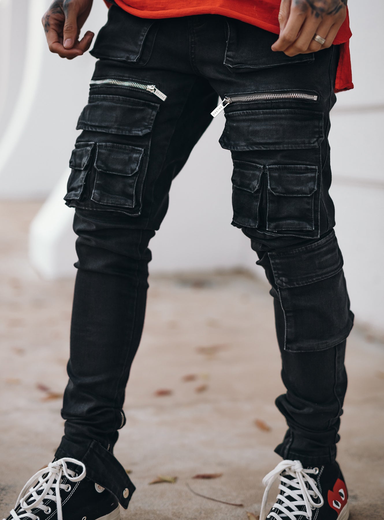 Cargo Jeans V5 in Washed Black