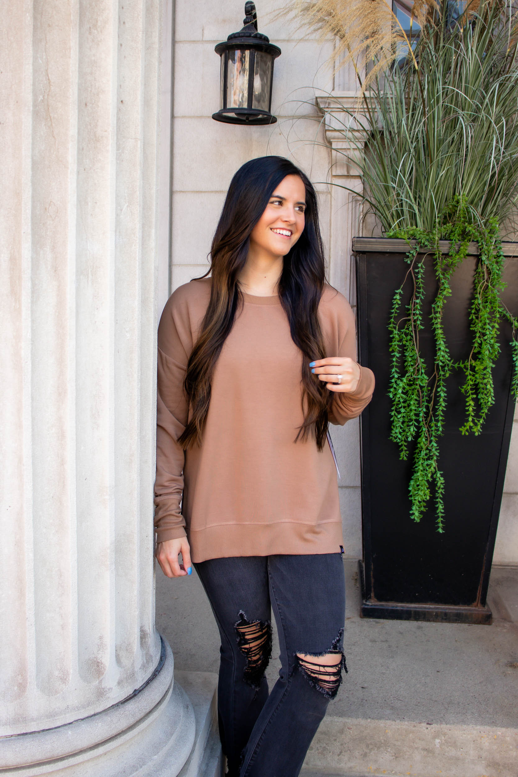 Lounge Long Sleeve | Almond