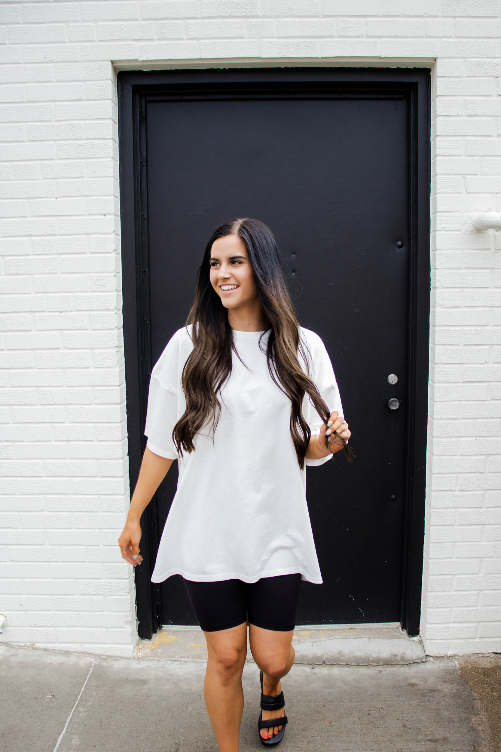Leah Oversized Tee | Off White