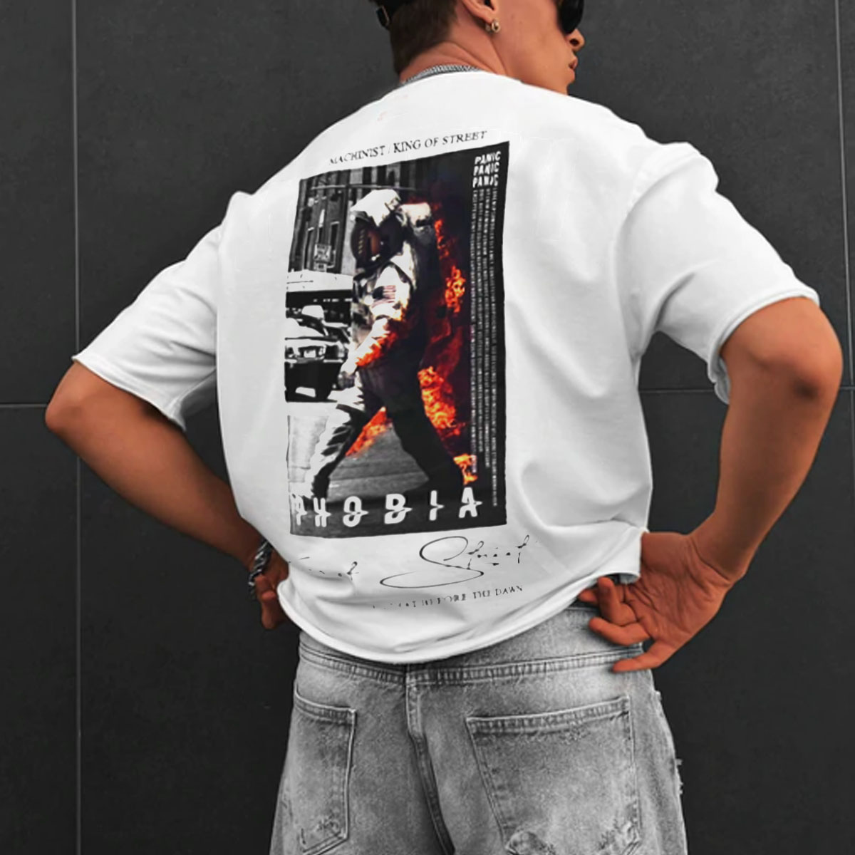 Men's Oversized Astronaut Print T-Shirt