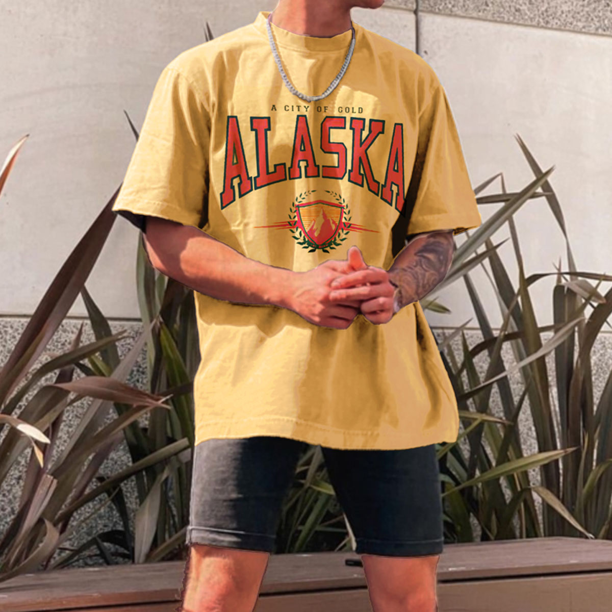 Men's Vintage Alaska Print T-Shirt