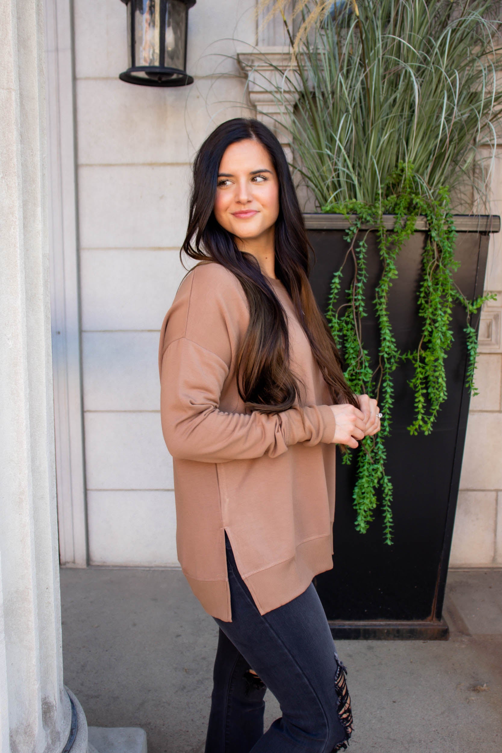 Lounge Long Sleeve | Almond