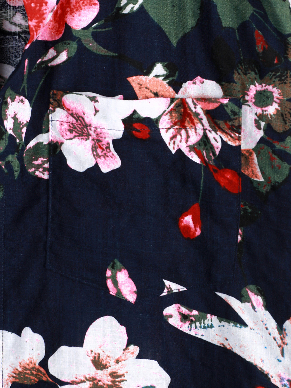 Men's Flower Butterfly Print Pocket Hawaiian Shirt