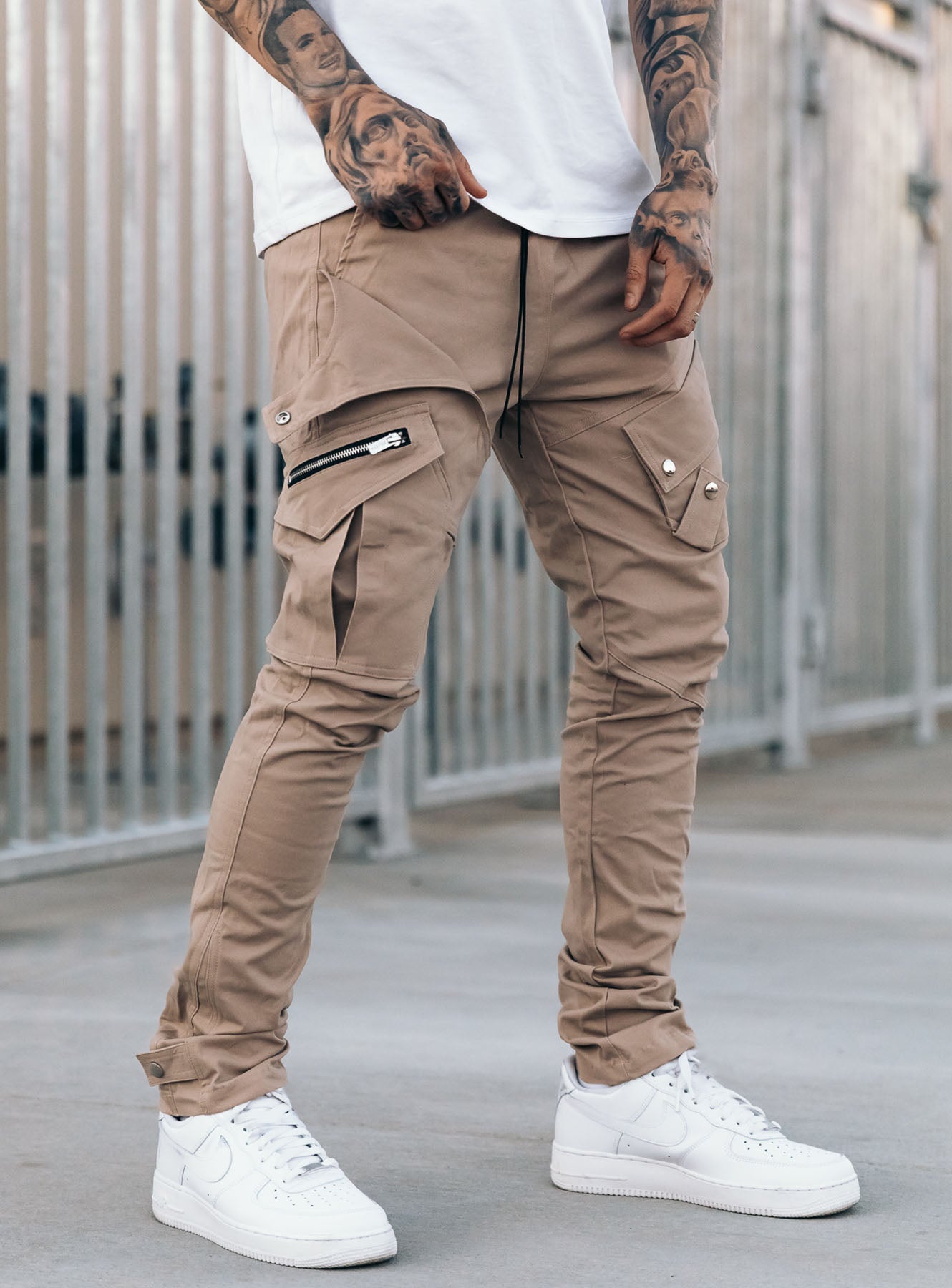 Utility Cargo Pants V11 in Beige